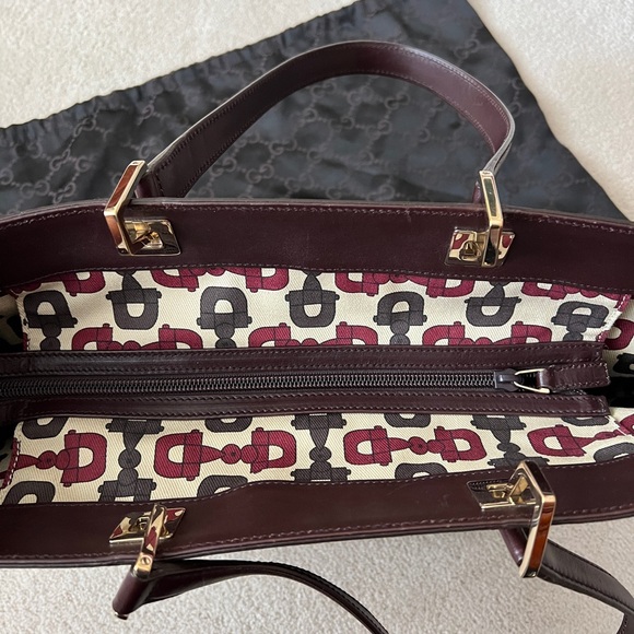 Gucci Guccissima Punch Tote Burgundy Calf Leather Bag - Picture 15 of 15